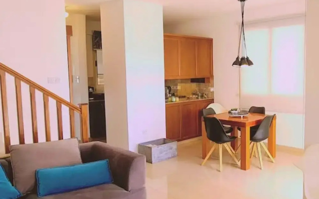 47 PEY - Peyia Kamelia Villa