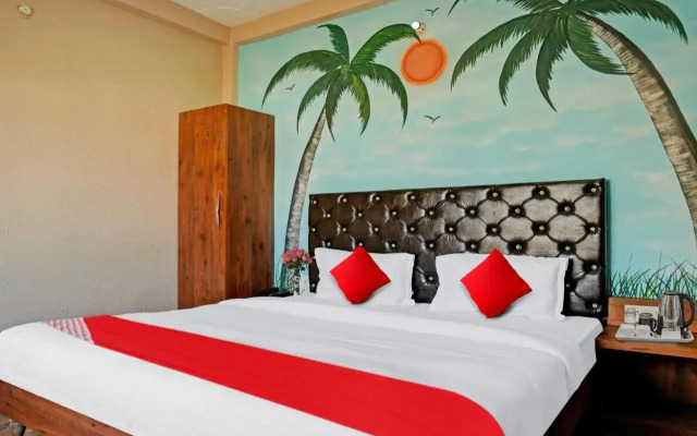 Oyo Flagship 806935 Maharaja Resort