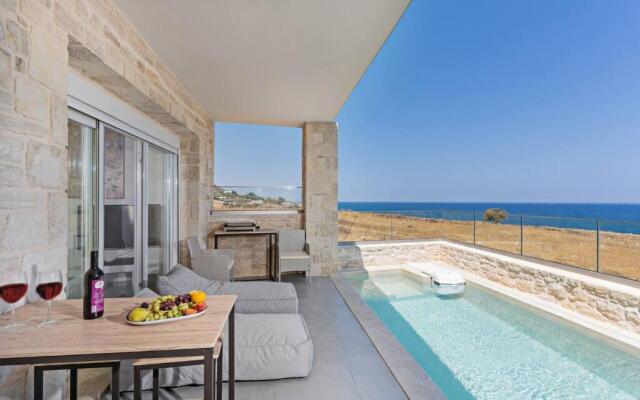 Sofia Suite, a seafront hideaway !