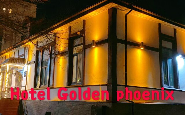 Отель «Золотой Феникс»