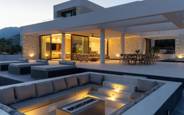 Seanatra Luxury Villas