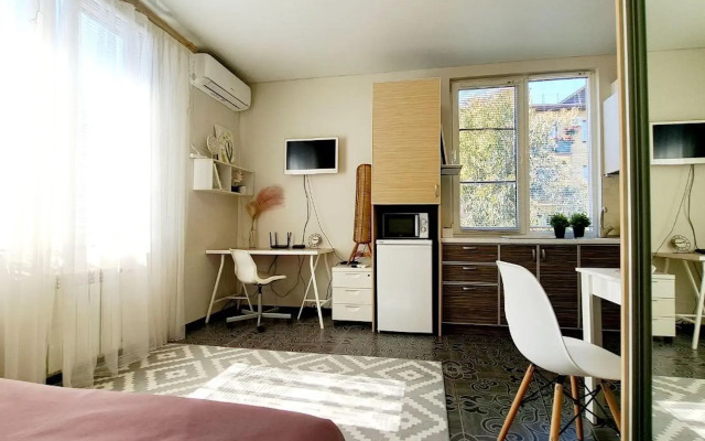 Apartments on Molodogvardeyskaya 2/7a street