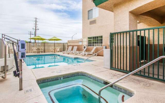 Comfort Inn & Suites Sierra Vista Near Ft Huachuca