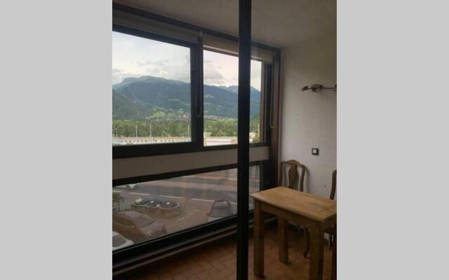 Superbe appartement avec parking gratuit sur place