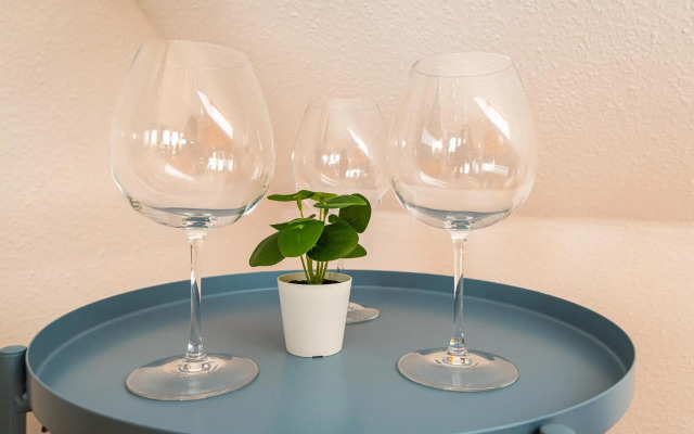 Schöne Dachterasse NETFLIX & PRIME Zentral Modern bis 4 Pers