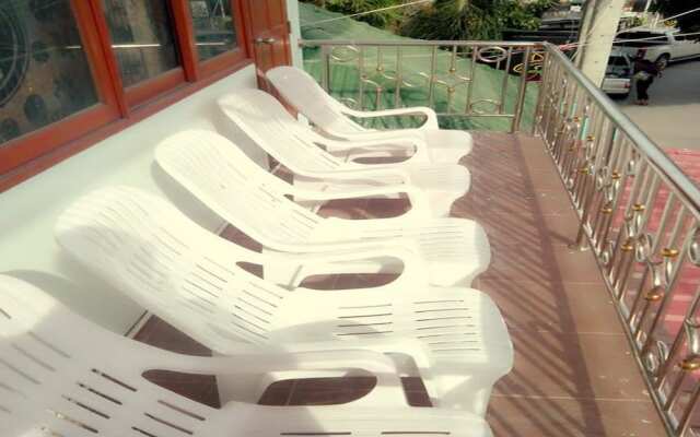 Moon Dance Hostel