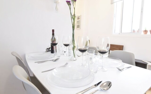 Letmalaga Merced Centre