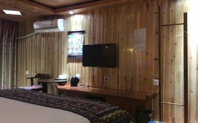 Wanxinglong Hostel