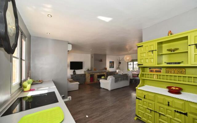 Chalet al canal