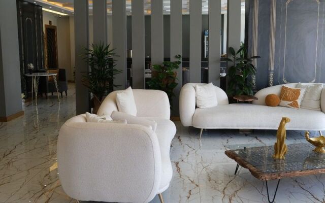 Dorel The Hotel