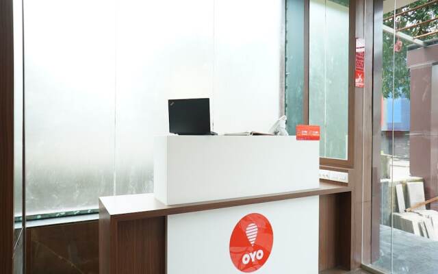 OYO 19182 Hotel Montana