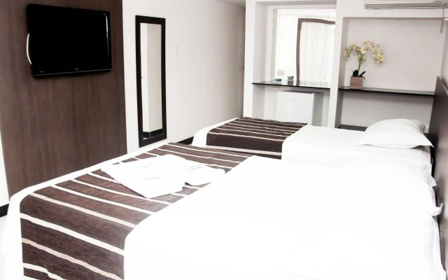 Tirol Praia Hotel