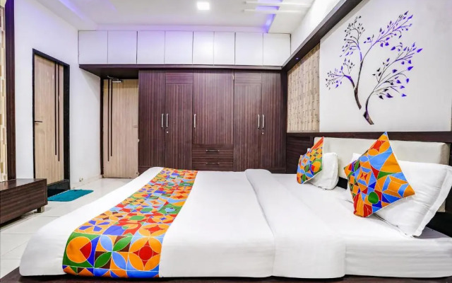 Fabexpress Jade Homestay