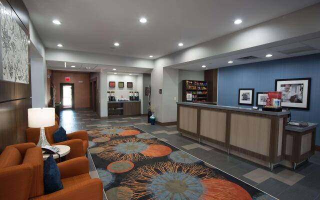 Hampton Inn & Suites Stillwater West