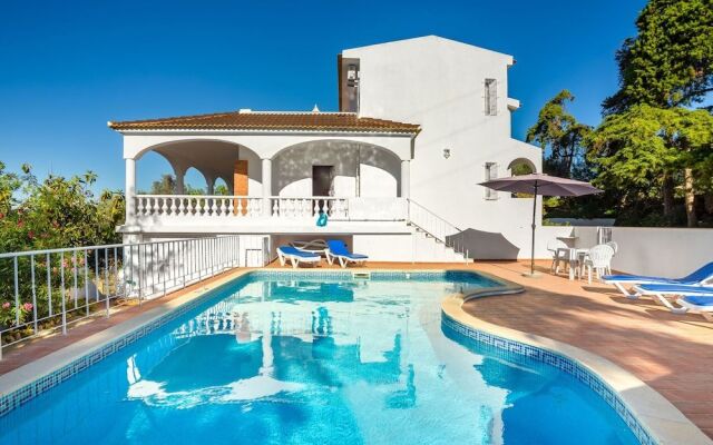 Neves I Guia in Guia