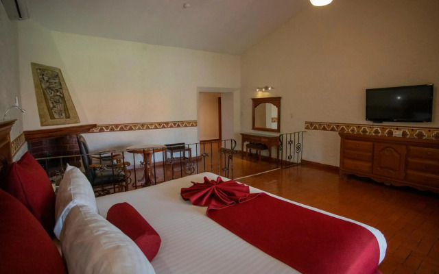 Hosteria Las Quintas Hotel