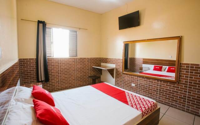 OYO Green Hotel De Maua