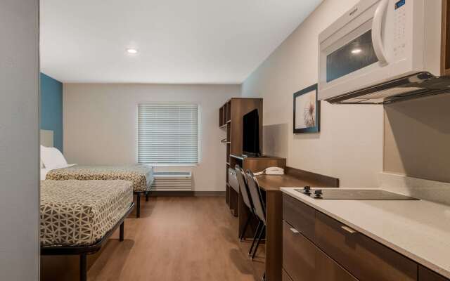 WoodSpring Suites Bellflower - Los Angeles