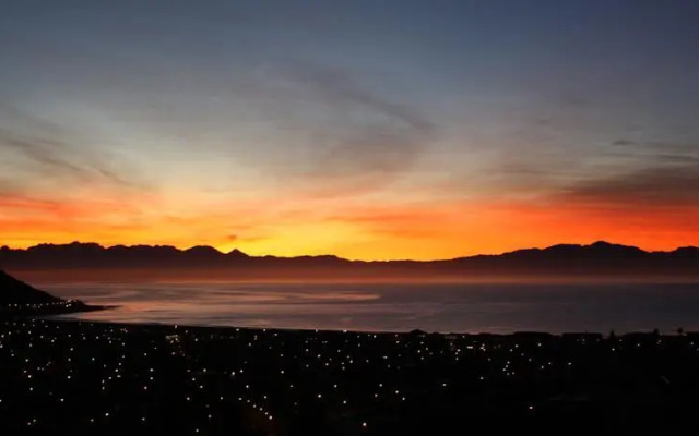 Afri Zola Guesthouse