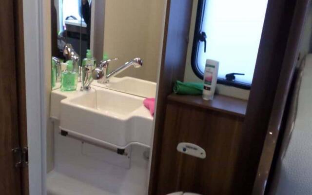 Go Outdoors Motor Home - Caravan Park