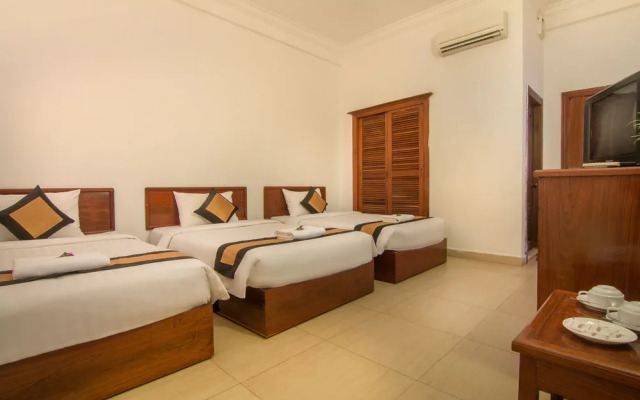 Siem Reap Bat Hotel