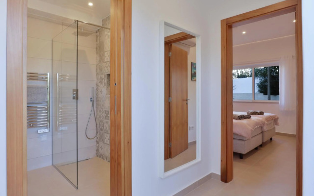 Casa Rujo - Waterside Village House