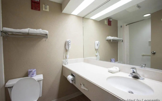 Red Roof Inn Lancaster