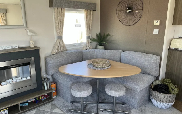 2 Bed Caravan Pets go Free at Heacham Beach