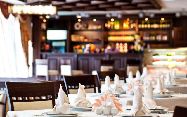 Парус Юг Спорт