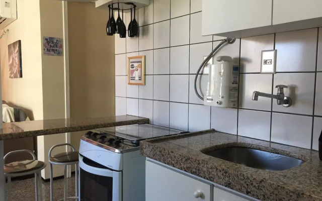 Apartamento mobiliado pertinho beira mar