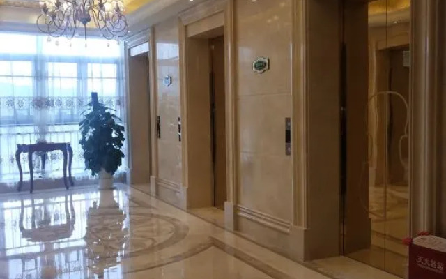 Vienna International Hotel (Shenzhen Cooperation Zone)