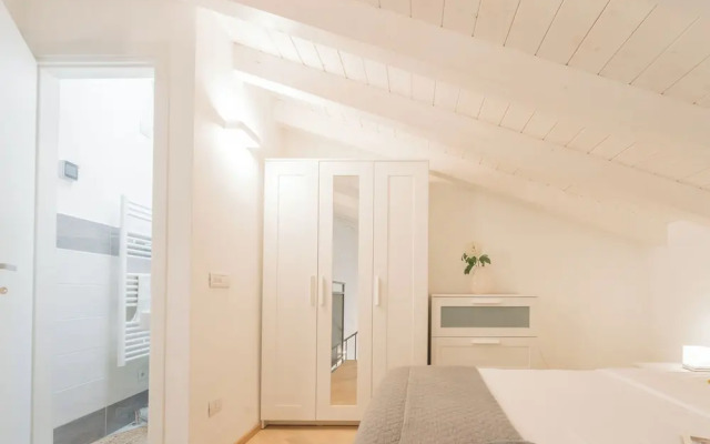 Borsieri Como Apartments with Parking