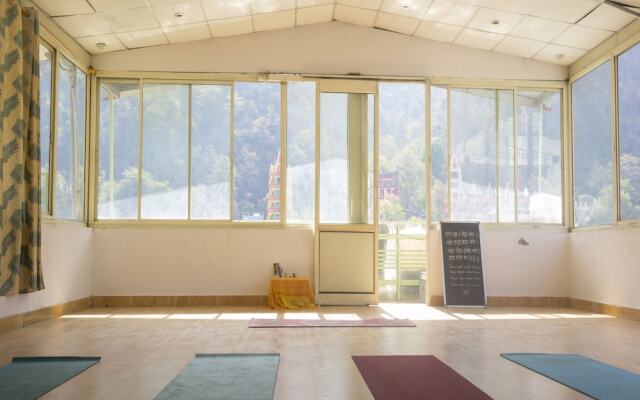 Shiva Shakti Yoga Resort
