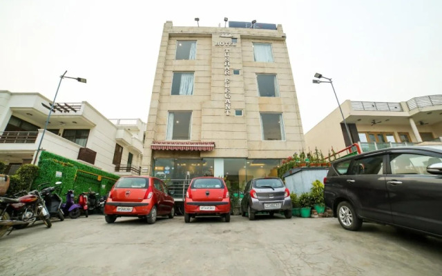 Hotel Tushar Elegant by OYO Rooms
