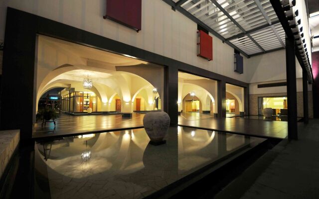 South Garden Hotels and Resorts