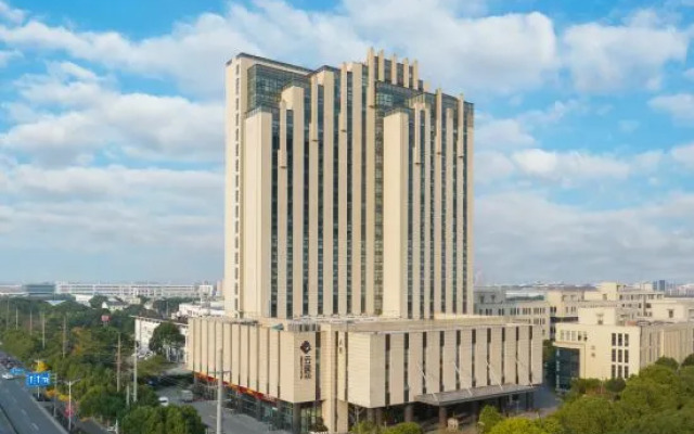 Shanghai Huayi Renjoy Hotel