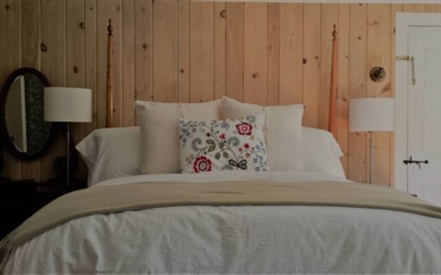 The B&B at Bartlett Farm