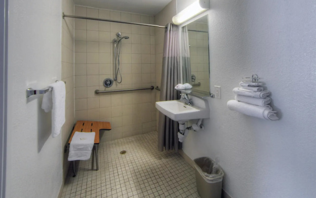 Motel 6 Orlando, FL - Winter Park