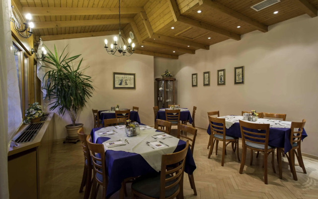 Corvin Hotel Budapest - Sissi wing