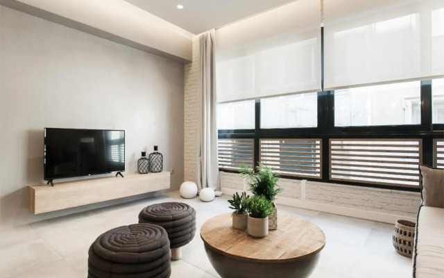 Designer Apartment - stroll to the Acropolis