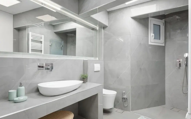 Acropolis Secret Apartment