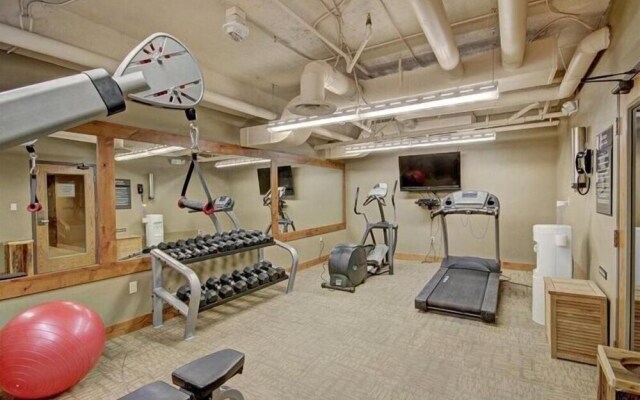 2 Bedroom Blackbear Lodge Condo in River Run Village