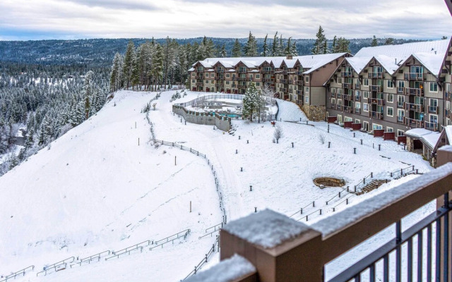 Suncadia Penthouse w/ Mountain & River Views!