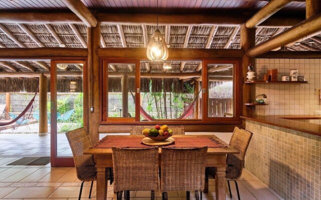 Praia de Itamambuca - Bali House