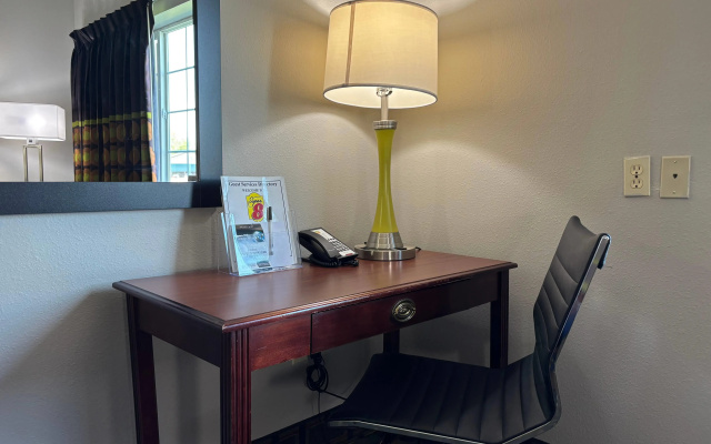 Super 8 by Wyndham Mt. Carmel IL