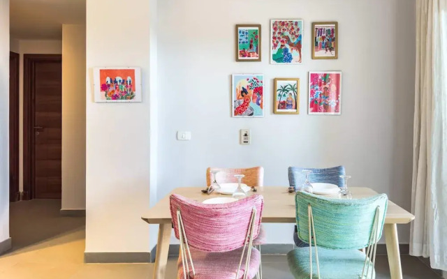 Xuru Stays I The 2bdr Warmhearted Waterside Apt