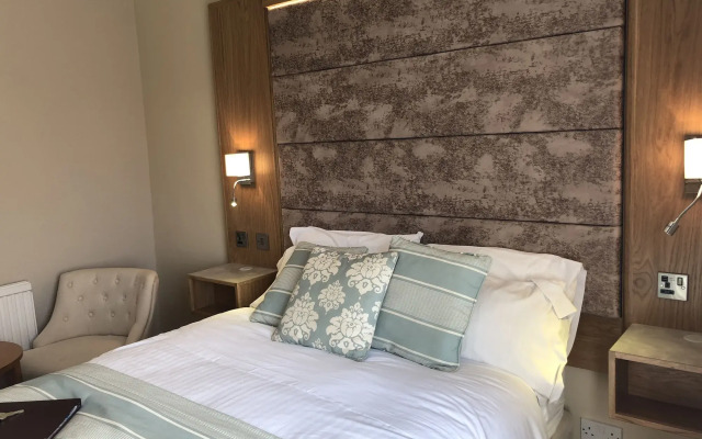 Edgcumbe Guest House