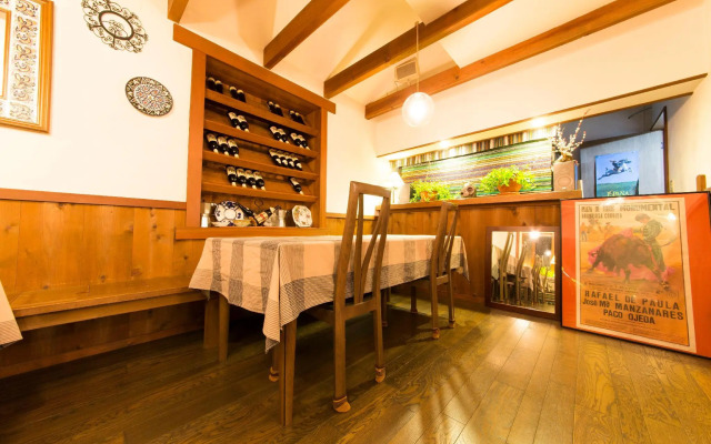 Inn of Amigos Yasuda Pension
