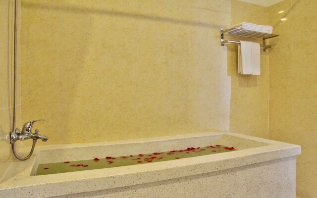 Boulevard Hotel