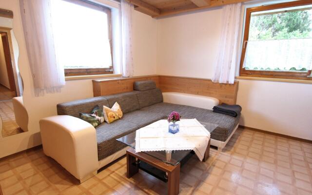 Lovely Apartment in Hopfgarten im Brixental with Garden